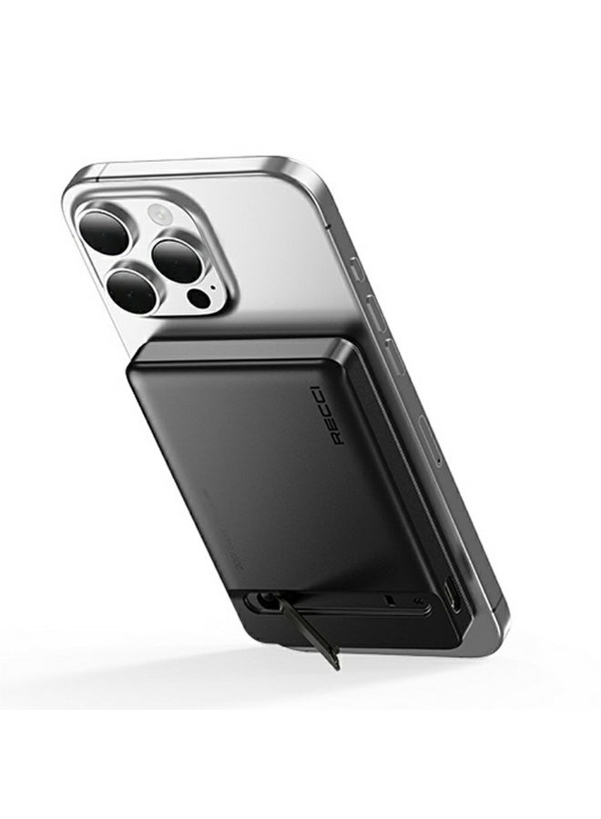 ريتشي باور بنك RECCI RPB-W38 سعة 10000mAh شحن لاسلكي مغناطيسي 15 واط، 2 في 1 مع كابل مدمج وحامل قابل للطي – أسود - Image 3